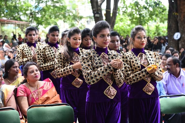 Bishop Cotton Women's Christian College Bangalore Gallery Archive photo 2